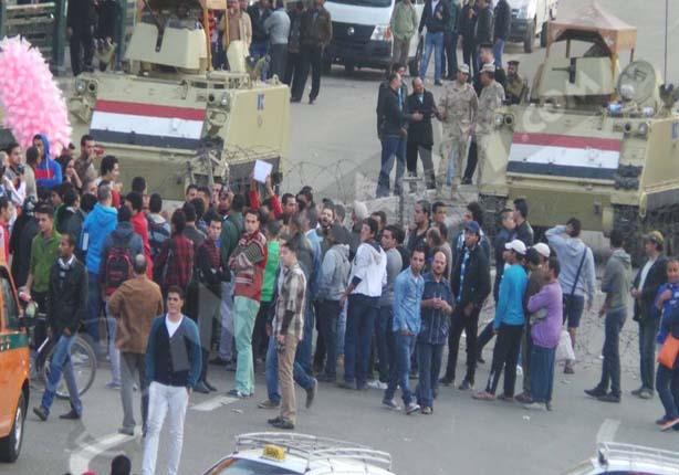 المتظاهرين في عبدالمنعم رياض                                                                                                                          