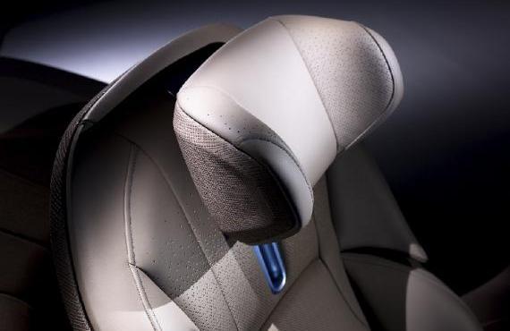 Faurecia-Oasis-seat-مقاعد السيارات المستقبلية                                                                                                         