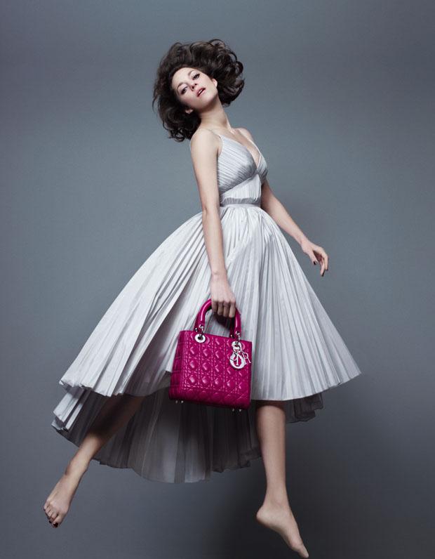 Lady Dior ماريون كوتيار في إعلان                                                                                                                      