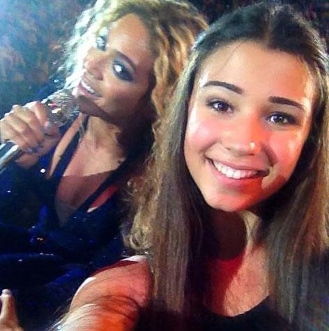 SelfieBeyonce                                                                                                                                         