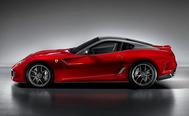 Ferrari-599-GTO-تجمع سيارات فيرارى بقطر                                                                                                               