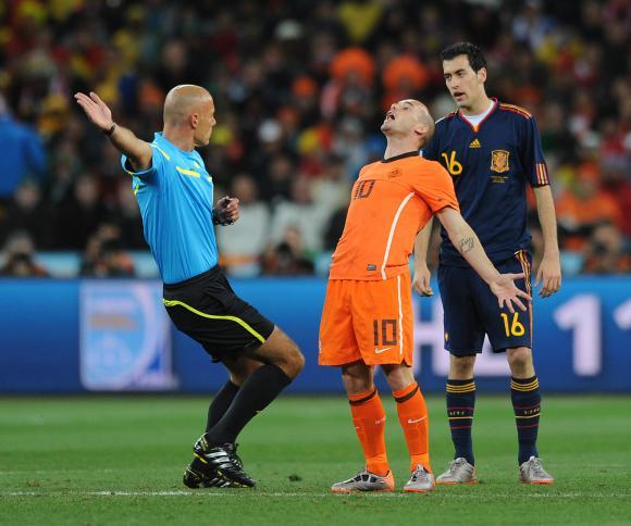 FIFA-World-Cup-2010-Final-Holland-v-Spain_6                                                                                                           