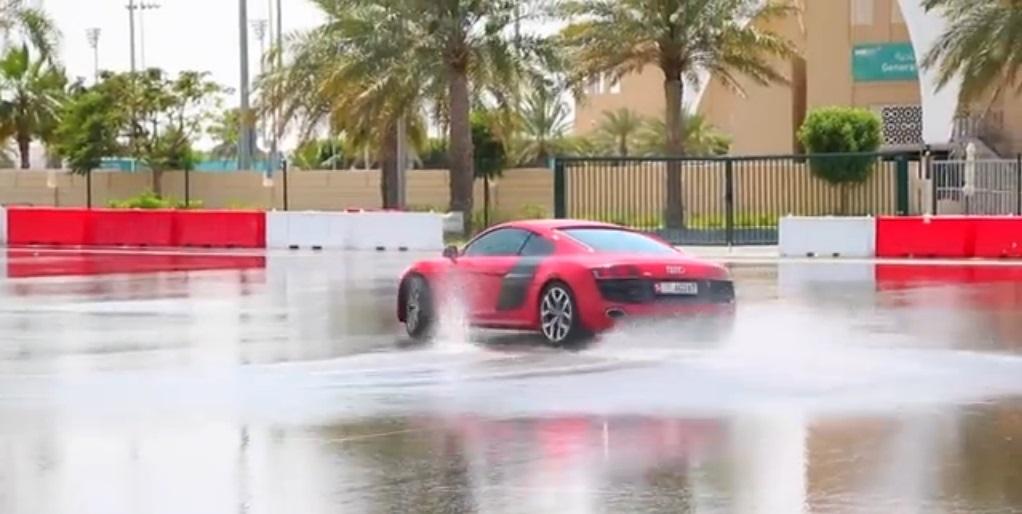 الدريفت على الماء برعاية Audi R8 الامارات                                                                                                             