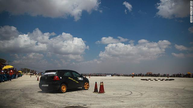 Speed sisters                                                                                                                                         