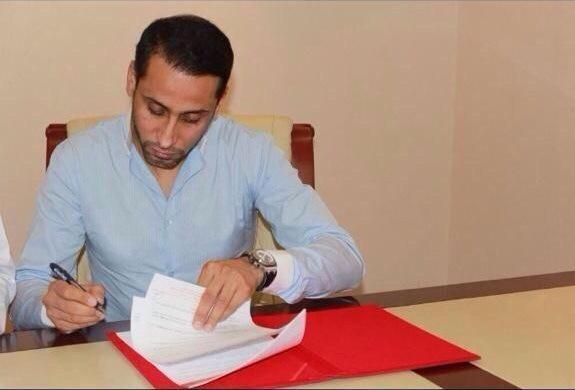  توقيع  سامي الجابر للنادي العربي القطري                                                                                                              