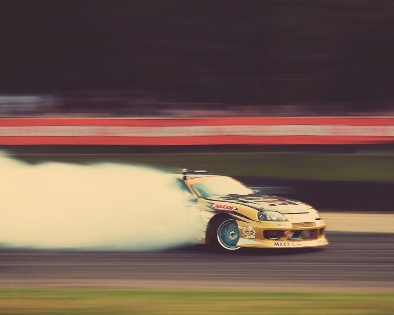 toyota_supra_drifting_تويوتا سوبرا                                                                                                                    