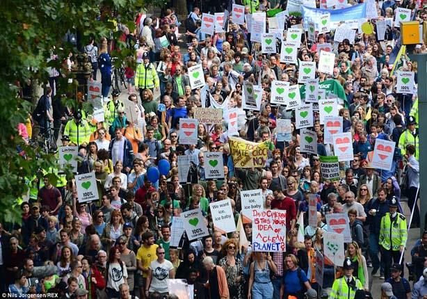  2000 مسيرة في 150 دولة لمواجهة التغيرات المناخية                                                                                                     