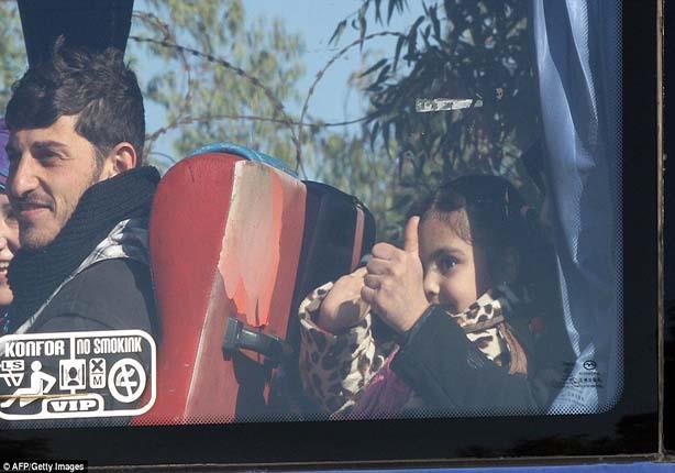 إجلاء مدنيين من حمص بعد هدنة بين النظام ومسلحي المعارضة                                                                                                                                                 