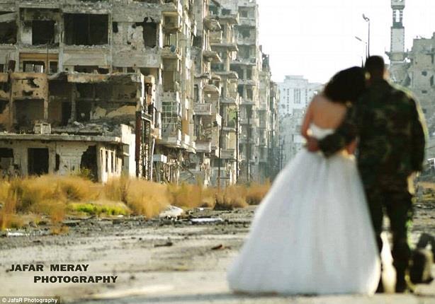 في سوريا الحب أقوى من الحرب (1)                                                                                                                                                                         
