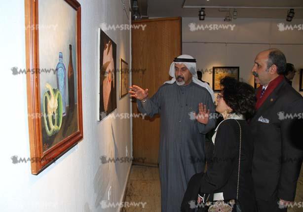 فنان كويتي يتبرع بلوحاته لصندوق تحيا مصر (1)                                                                                                                                                            