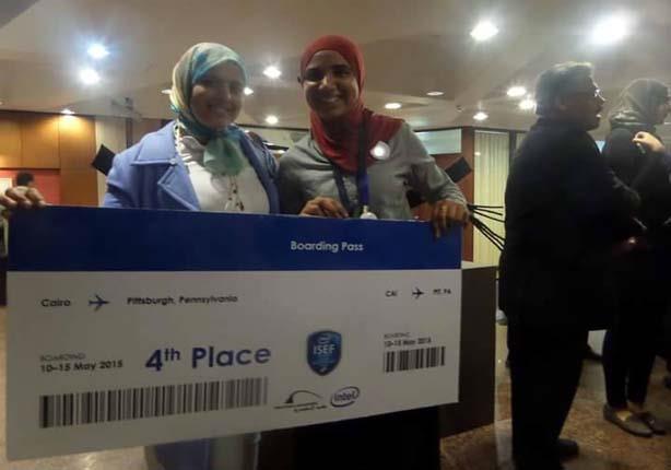 طالبة مصرية تفوز بالمركز الأول لأفضل مشروع بمعرض إنتل المقام بأمريكا (1)                                                                                                                                