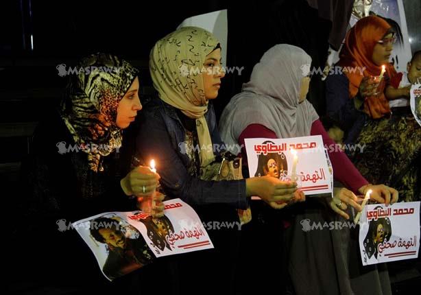 وقفة بالشموع أمام نقابة الصحفيين للمطالبة بالافراج عن المحبوسين (1)                                                                                                                                     