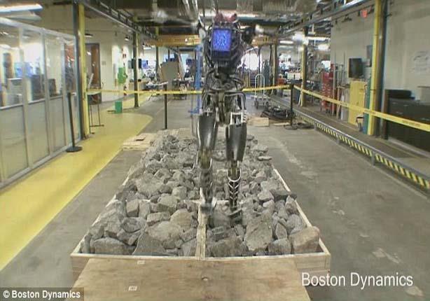جوجل تعلن عن تصنيع أول روبوت لها                                                                                                                                                                        