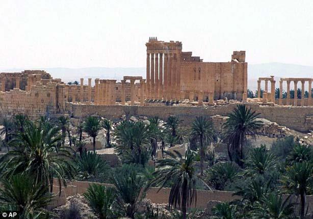 داعش يفجر معبد بعل شمين بمدينة تدمر الاثرية (1)                                                                                                                                                         