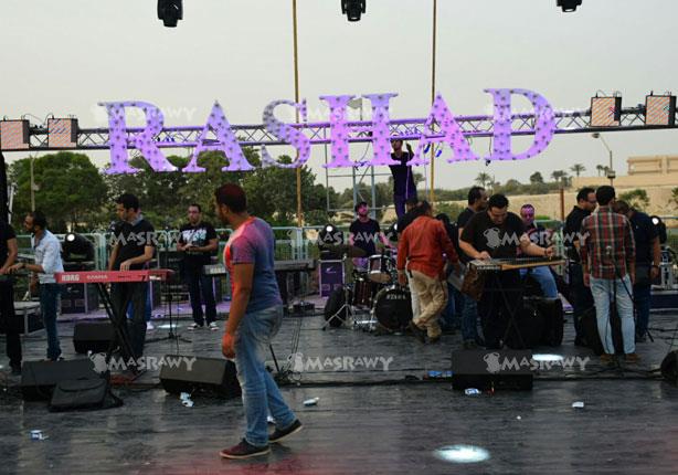 استعدادات حفل محمد رشاد داخل دريم بارك                                                                                                                                                                  