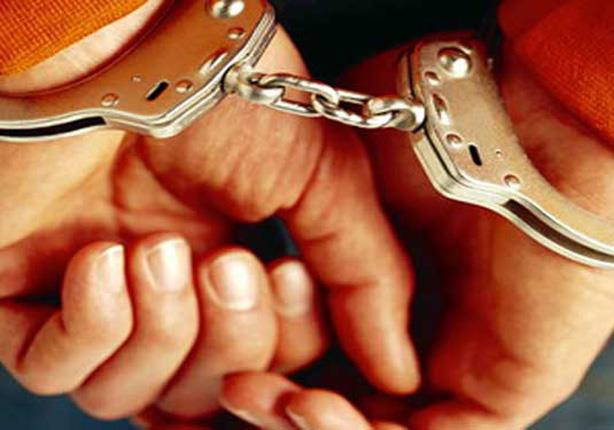 "مبروك كسبت معانا".. حيلة شخص استولى على 20 مليون جنيه من مواطنين بالقاهرة "مبروك كسبت معانا".. حيلة شخص استولى على 20 مليون جنيه من مواطنين بالقاهرة