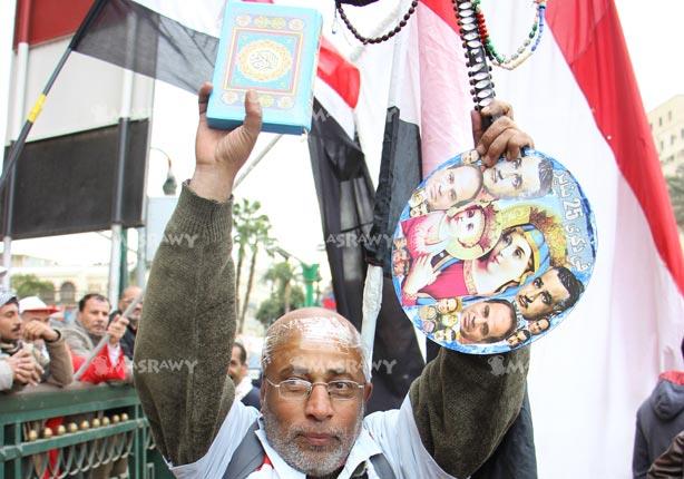 مواطنون بميدان التحرير (7)                                                                                                                                                                              