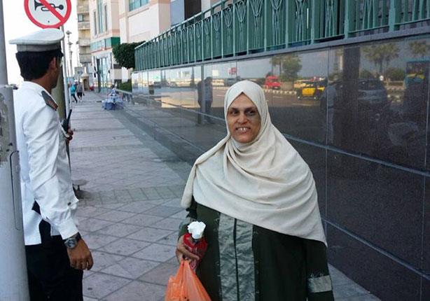 أمن الإسكندرية يوزع الورود على المواطنين (7)                                                                                                                                                            