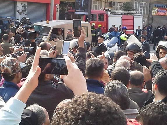 مظاهرات احتجاجية تطالب بإقالة وزير الداخلية                                                                                                                                                             