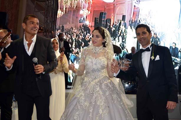 عمرو دياب يشعل حفل زفاف (1)                                                                                                                                                                             