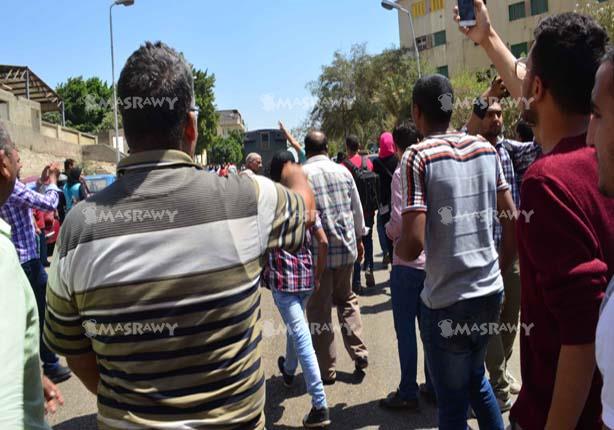 خروج متظاهرى جمعة الارض من محكمة زينهم                                                                                                                                                                  