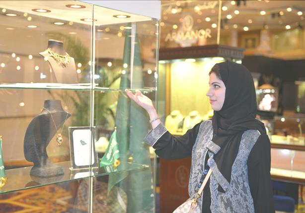 المرأة السعودية الأكثر إنفاقاً على المجوهرات                                                                                                                                                            