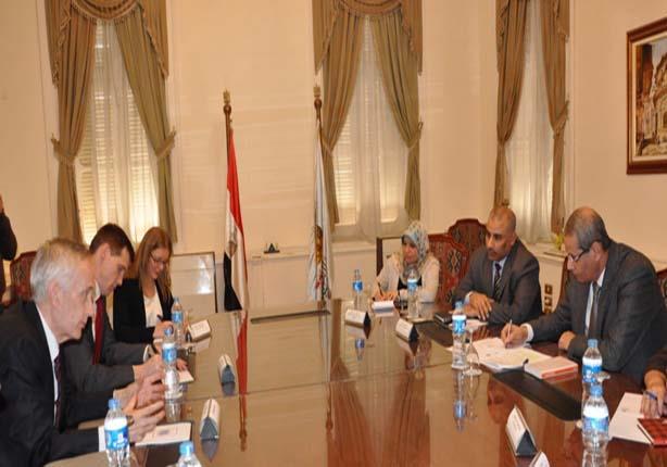 وزير التربية والتعليم يلتقى سفير بريطانيا بالقاهرة (5)                                                                                                                                                  