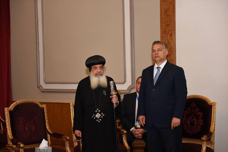رئيس وزراء المجر مع نائب البابا (1)                                                                                                                                                                     