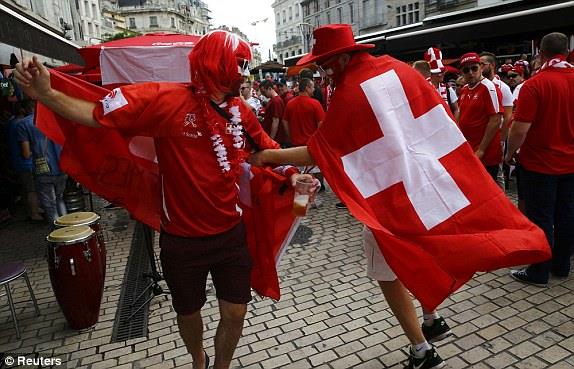 1466852535761_lc_galleryImage_Football_Soccer_EURO_2016                                                                                                                                                 