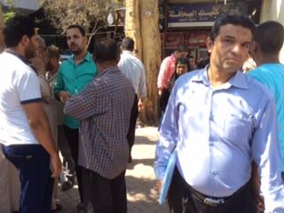 أزمة بين المواطنين ونائب محافظ القاهرة بسبب الإزالات                                                                                                                                                    