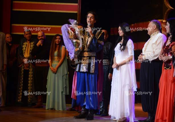 هبة مجدي ومحمد محسن يحتفلان بزفافها في المسرح القومي                                                                                                                                                    