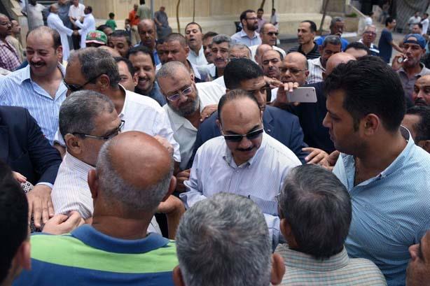 محافظ الإسكندرية يلتقي المواطنين                                                                                                                                                                        