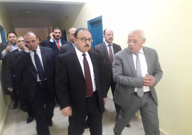 وزير الاتصالات يزور المدرسة الفكرية ببورسعيد (1)                                                                                                                                                        