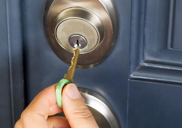 طرق لحل مشكلة كسر المفتاح في الباب                                                                                                                                                                      