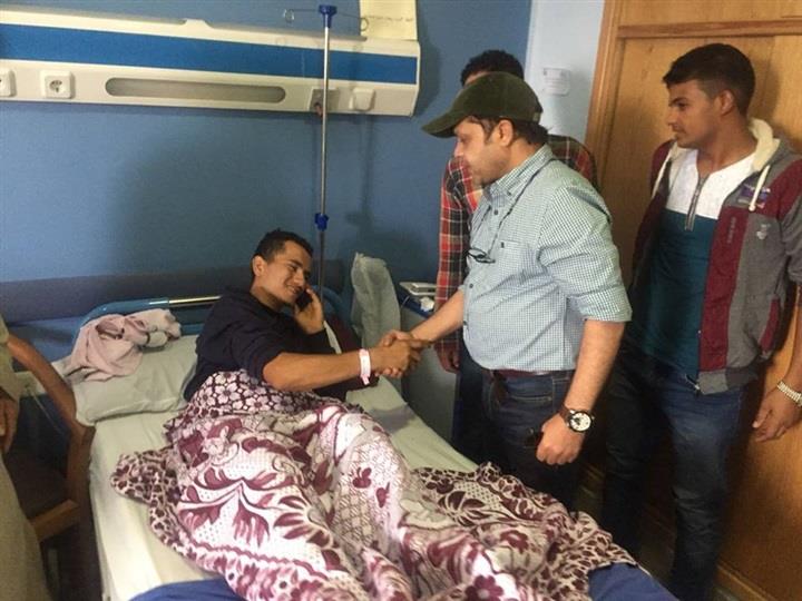 محمد هنيدي يزور مصابي الواحات بمستشفى الشرطة (1)                                                                                                                                                        