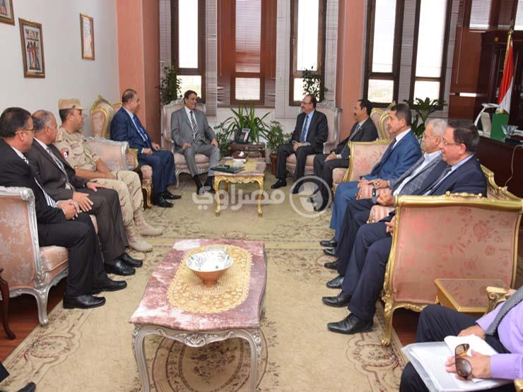 رئيس العاصمة الإدارية الجديدة خلال زيارته لمحافظة بنى سويف                                                                                                                                              