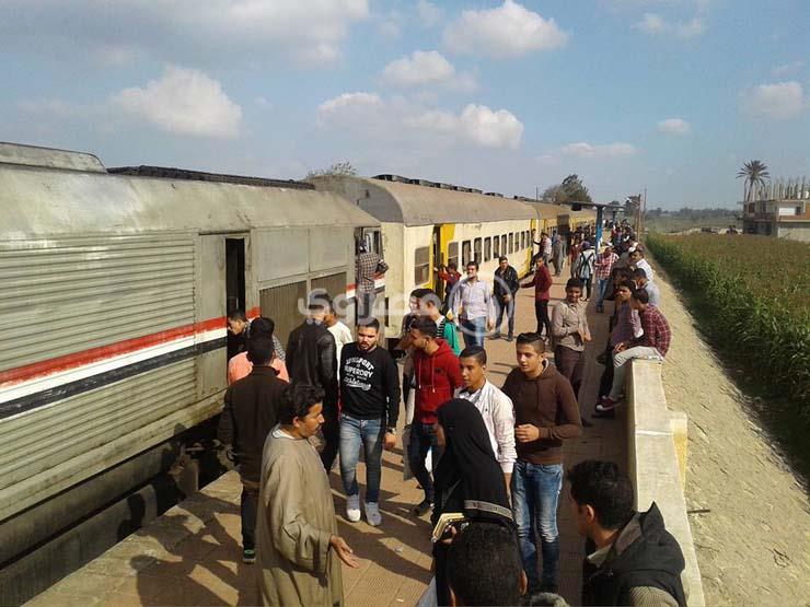 توقف حركة القطارات في كفر الشيخ (1)                                                                                                                                                                     