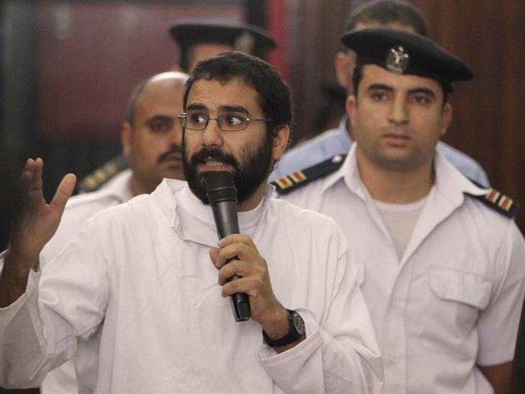 النقض تؤيد حبس علاء عبد الفتاح 5 سنوات في "أحداث مجلس الشورى"