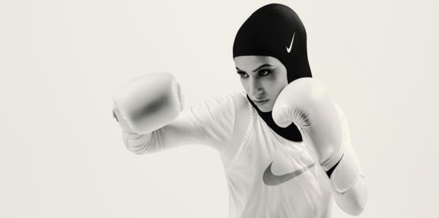 بالصور- شركة "نايكي" الرياضية تطرح أزياء رياضية خاصة للمحجبات                                                                                                                                           