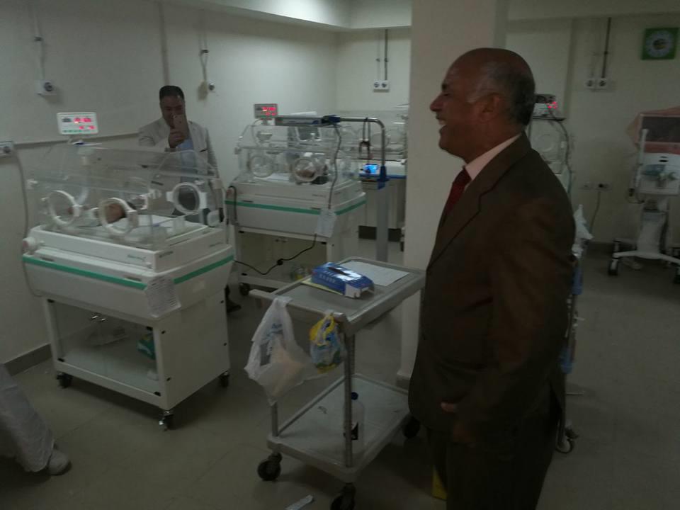 وكيل وزارة الصحة ببني سويف يتفقد التشغيل التجريبي لحضانات التنفس الصناعي بالمستشفى العام 2                                                                                                              