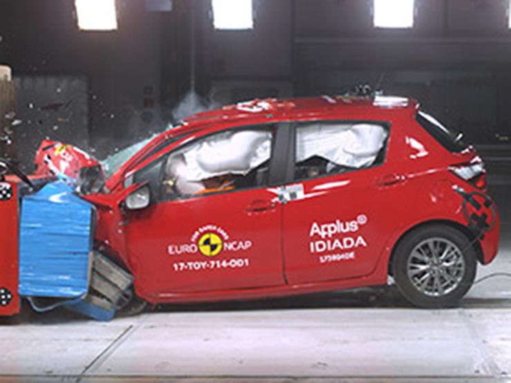 تويوتا ياريس في اختبارات تصادم "Euro NCAP"                                                                                                                                                              