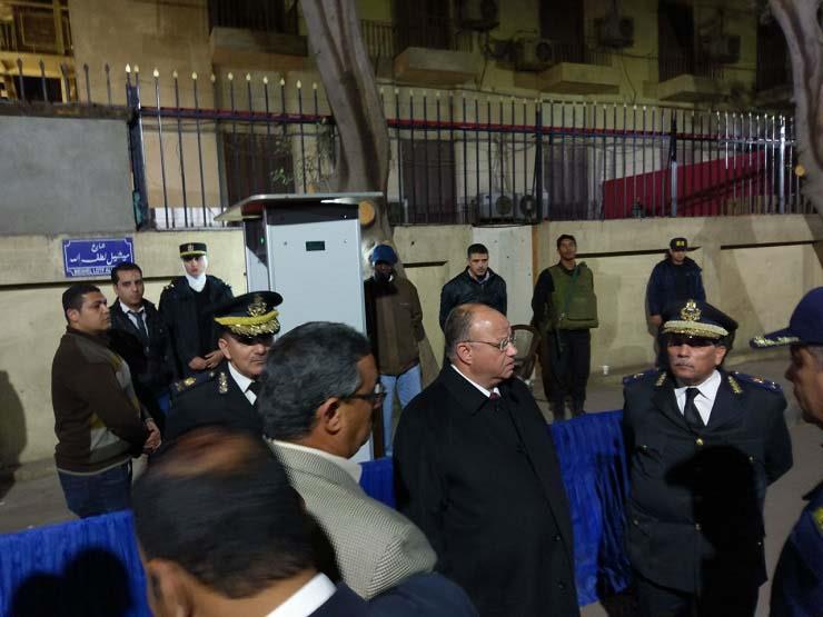 مدير أمن القاهرة يتفقد خدمات الكنائس (1)                                                                                                                                                                