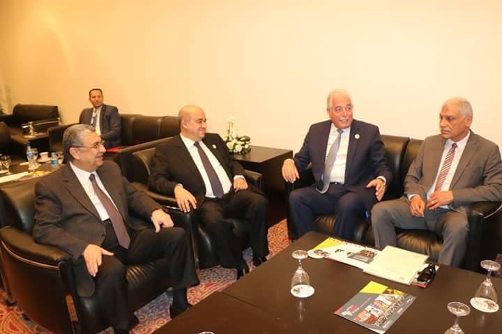 محافظ جنوب سيناء يلتقي وزراء الاستثمار والتعليم والكهرباء والسياحة (1)                                                                                                                                  