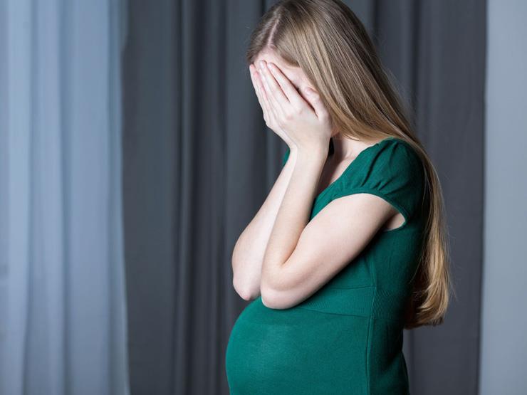 عادة سيئة أثناء الحمل تغير ملامح وجه الجنين