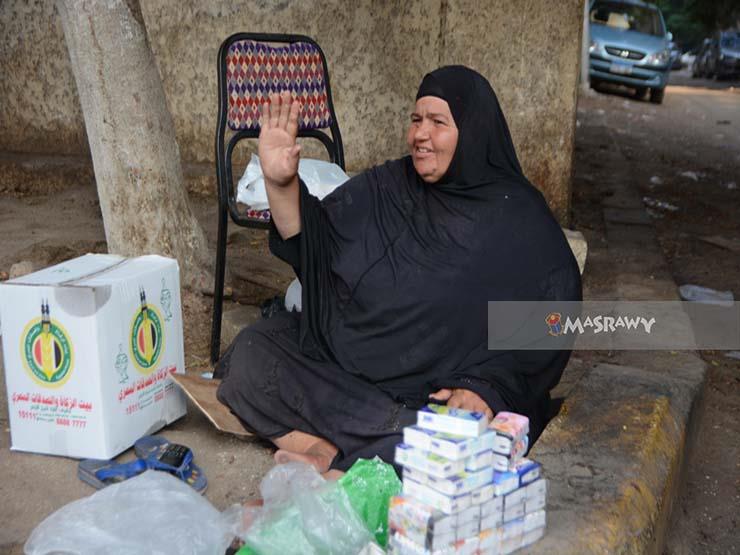 محافظ الجيزة يسلم أطفال دار الفسطاط عيدية 100 جنيه (1)                                                                                                                                                  