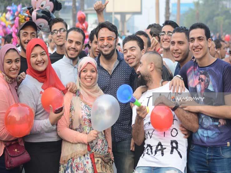 أحمد يونس يحتفل بعيد الفطر مع جمهوره (1)                                                                                                                                                                
