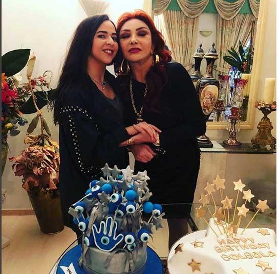 نبيلة عبيد تحتفل بعيد ميلادها للمرة الثانية وسط النجوم (1)                                                                                                                                              