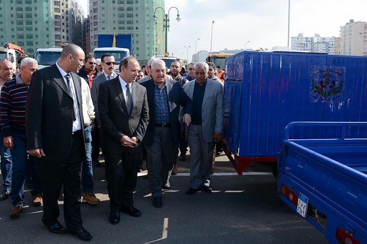 دعم منظومة النظافة في الإسكندرية بـ53 سيارة جديدة (1)                                                                                                                                                   