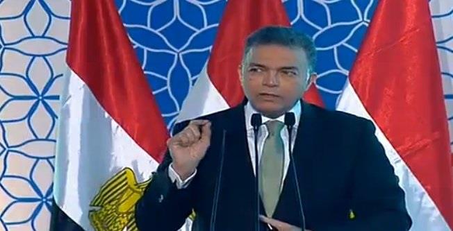 وزير النقل: 22.5 مليار جنيه تكلفة مشروعات الطرق منذ 2014 وزير النقل: 22.5 مليار جنيه تكلفة مشروعات الطرق منذ 2014