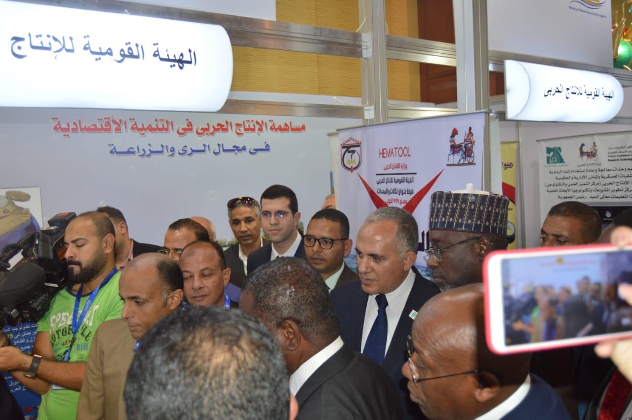 وزير الري يفتتح معرض أسبوع القاهرة للمياه (1)                                                                                                                                                           